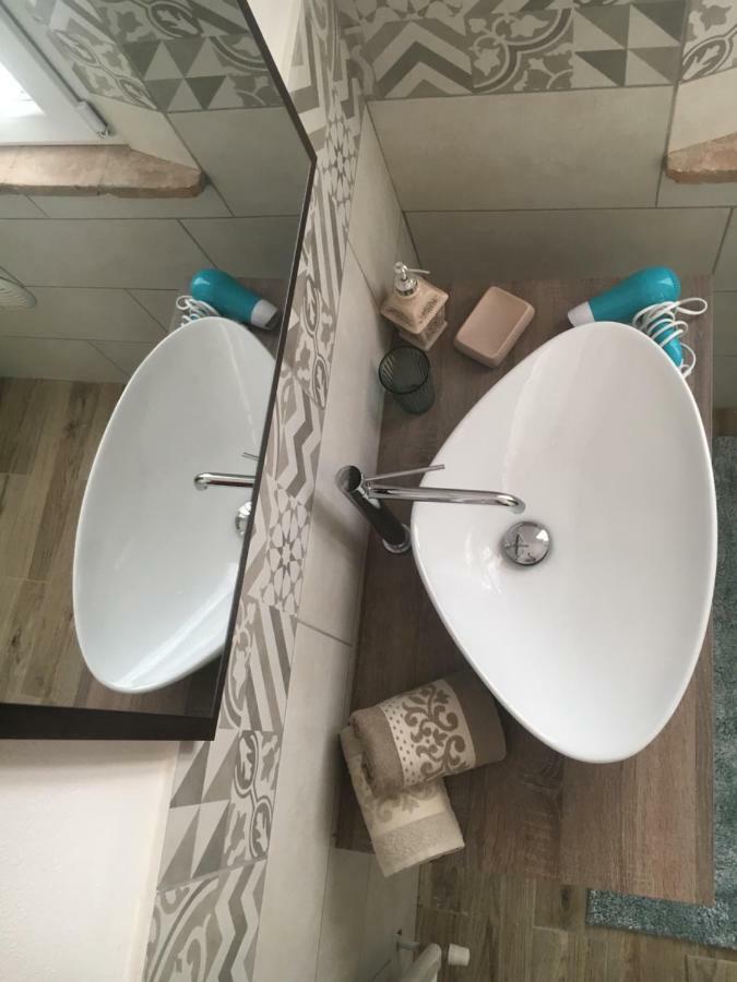 New Flowers Farm B&B Noceto Ngoại thất bức ảnh
