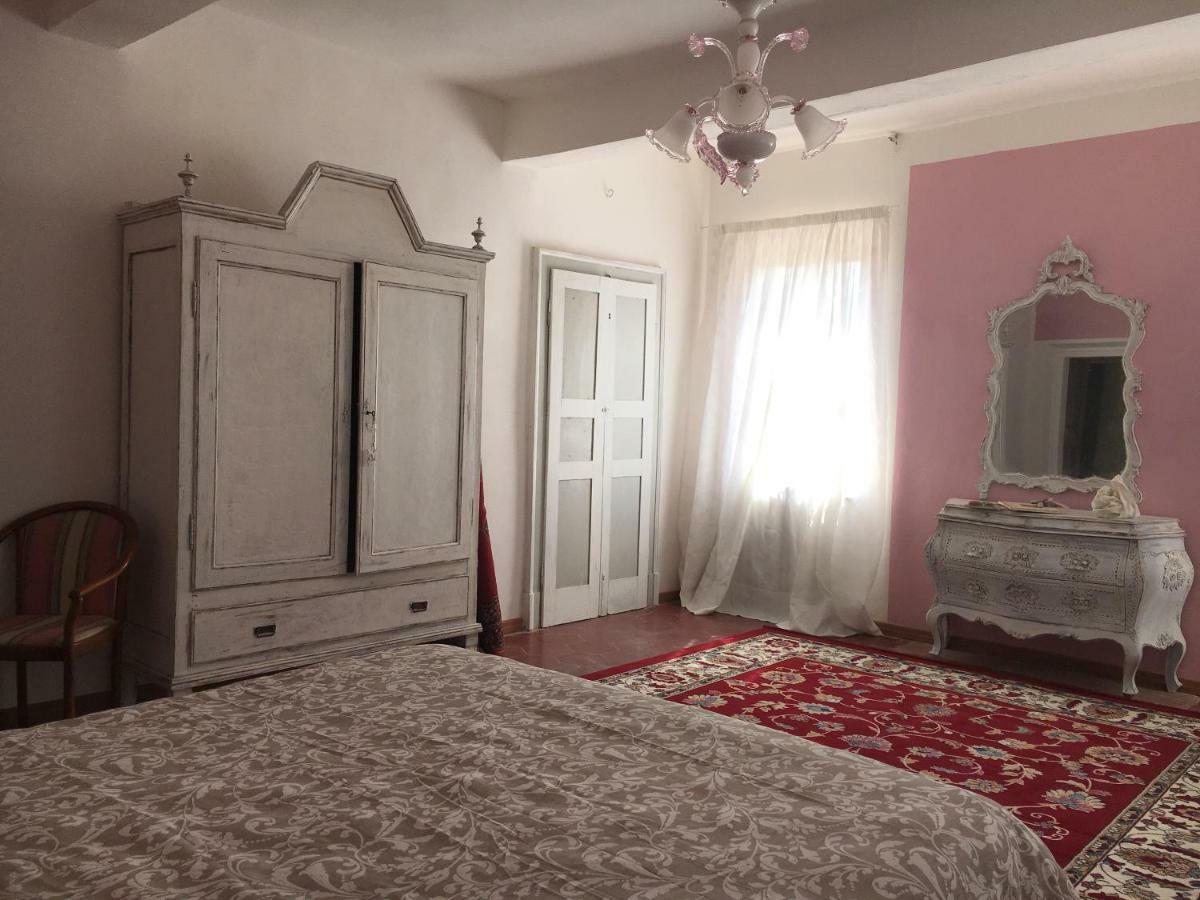 New Flowers Farm B&B Noceto Ngoại thất bức ảnh